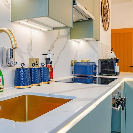New Luxurious Stunning Block Apartments In Central Londres Extérieur photo