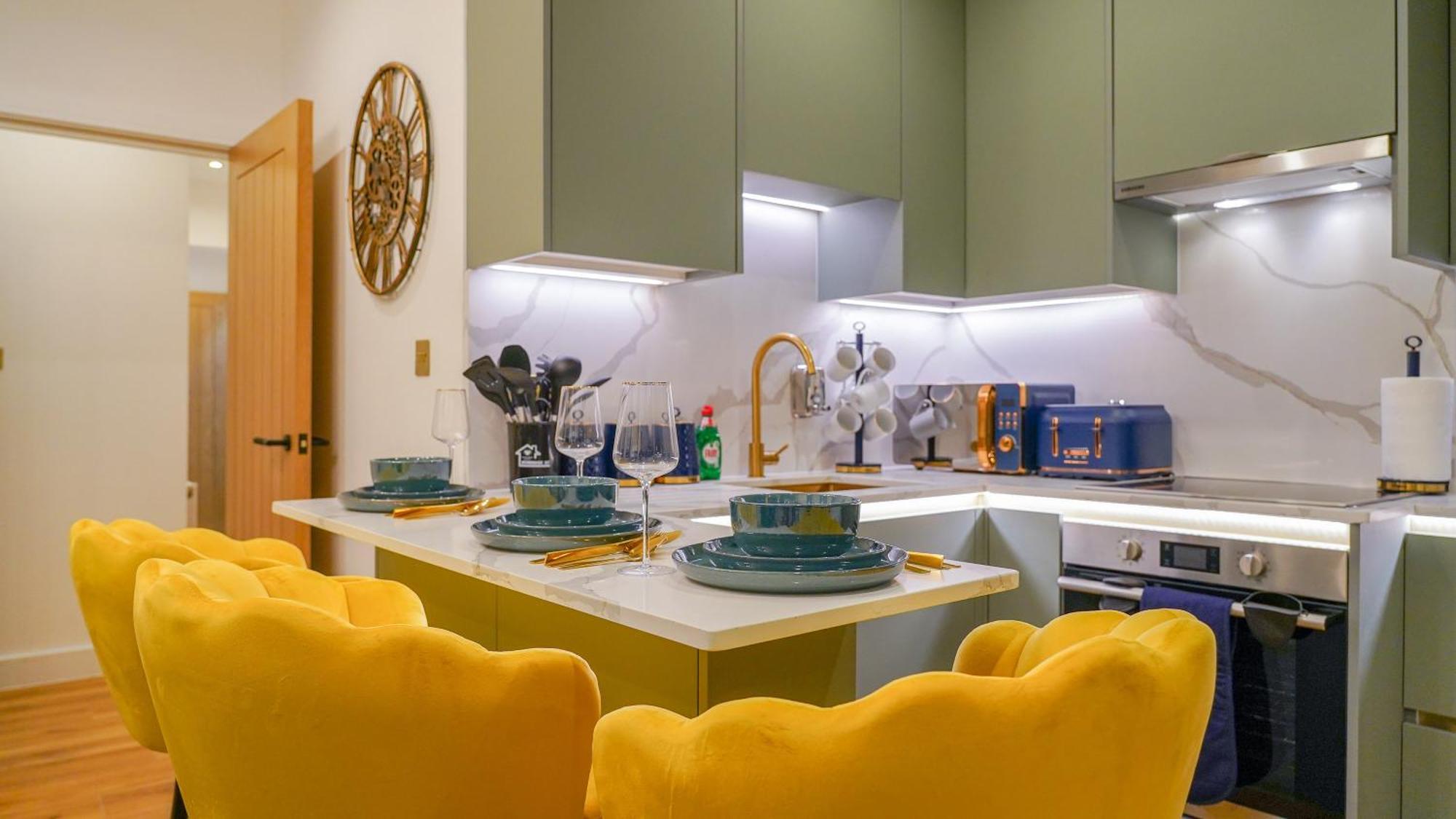 New Luxurious Stunning Block In Appartement Londres